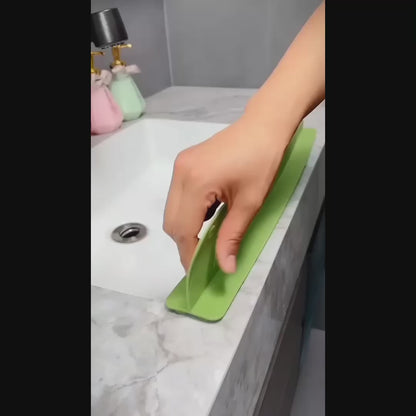 Flexible Silicone Sink Splash Guard – Water Splash Protector